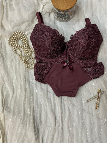 Double Padded Lace Bra Panty Set