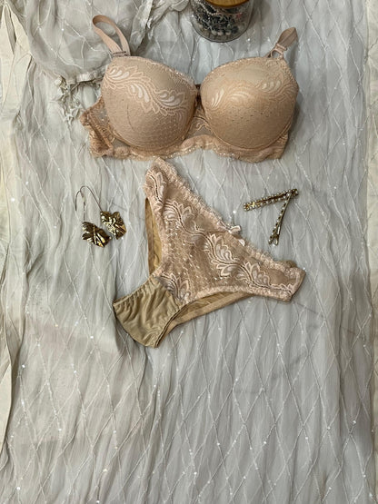 Double Padded Lace Bra Panty Set