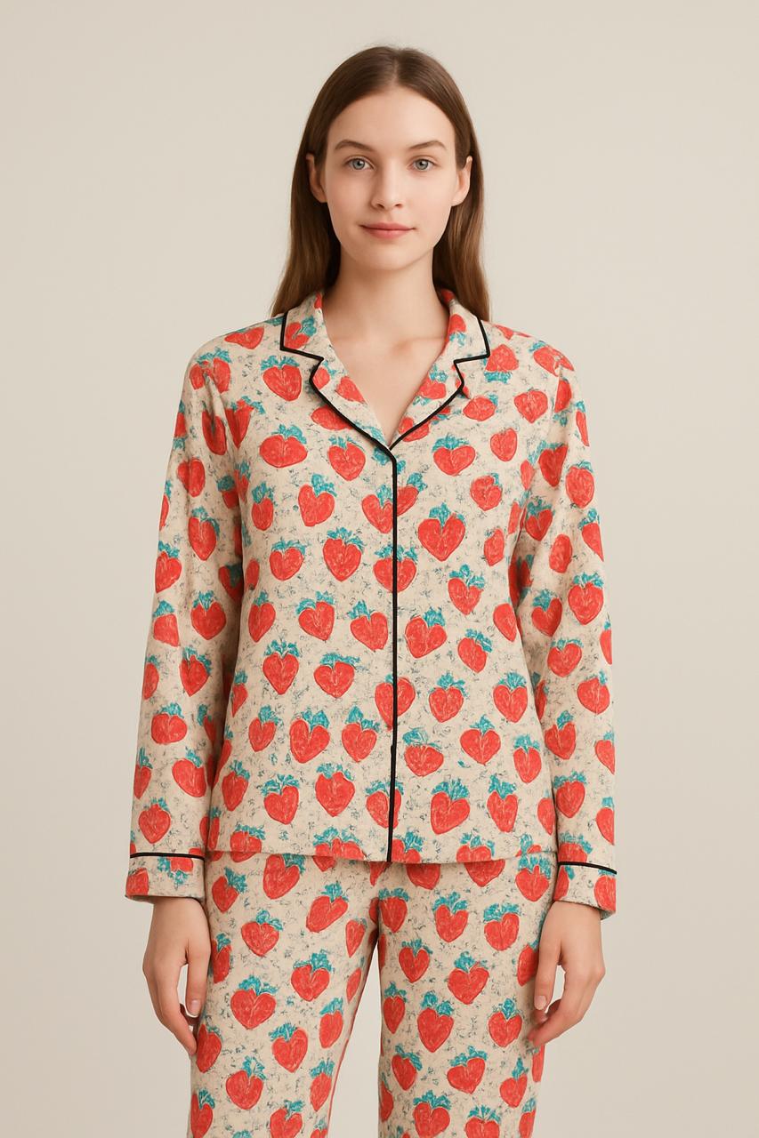 Spring and Autumn Style Women's Soft Homewear Set - Women's Casual Sleepwear - Soft and Melted Strawberry Two-Piece Set - Sleepwear